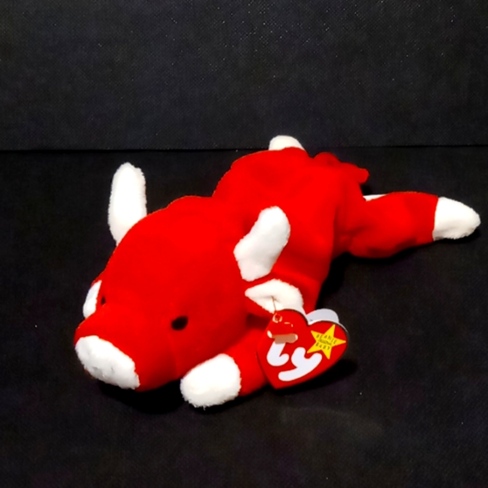 Vintage & Retired 1995 TY Beanie Baby "SNORT" Rare w/Errors